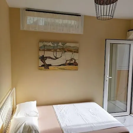 Appartamento Sun, Sea & Zest, 100m To Beach! *