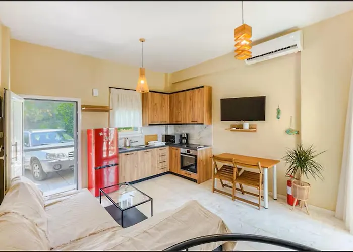Sun, Sea & Zest, 100m To Beach! Apartament Gerakini